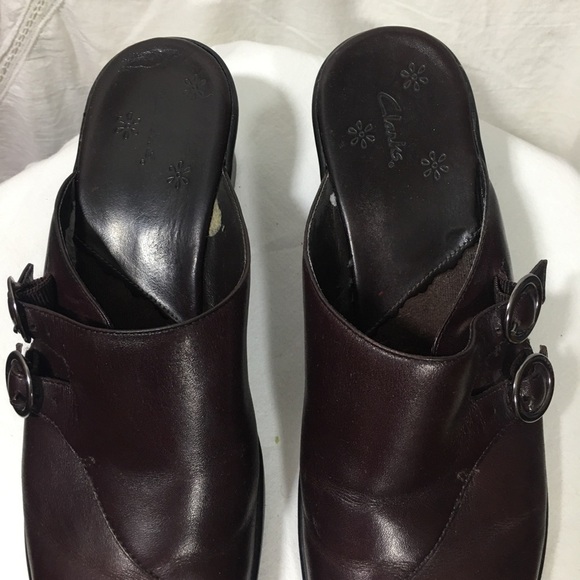 𝅺CLARKS Clogs Brown Side Buckle 7.5 M - Picture 12 of 12